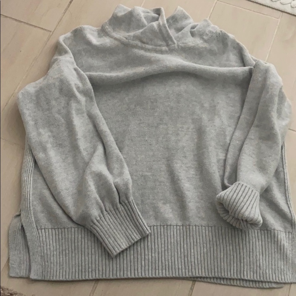 GAP- elbow Slv hooded sweater // light heather